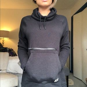 Nike pullover sweatshirt xs black